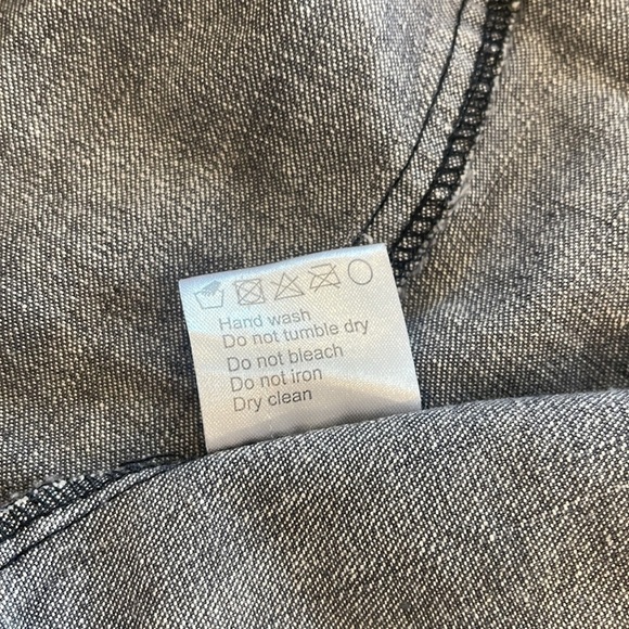 Paris Hues Black Denim & Lace Moto Jacket Cropped Size Small - Picture 15 of 15